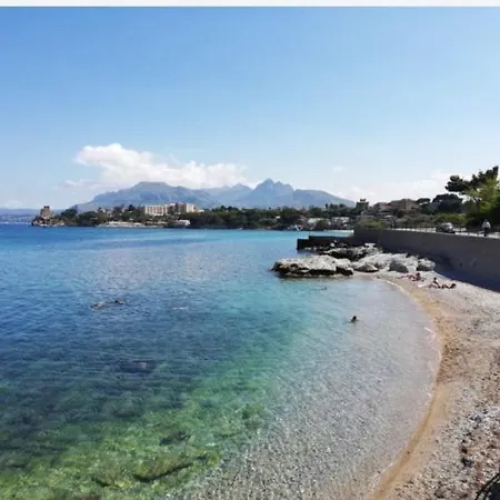 Casa Olivella アパート